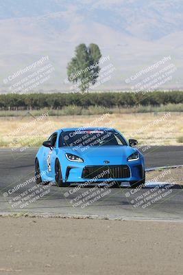 media/Sep-15-2024-Speed Ventures (Sun) [[7a54f7ed2f]]/86 Group/Session 1 (Outside Grapevine)/